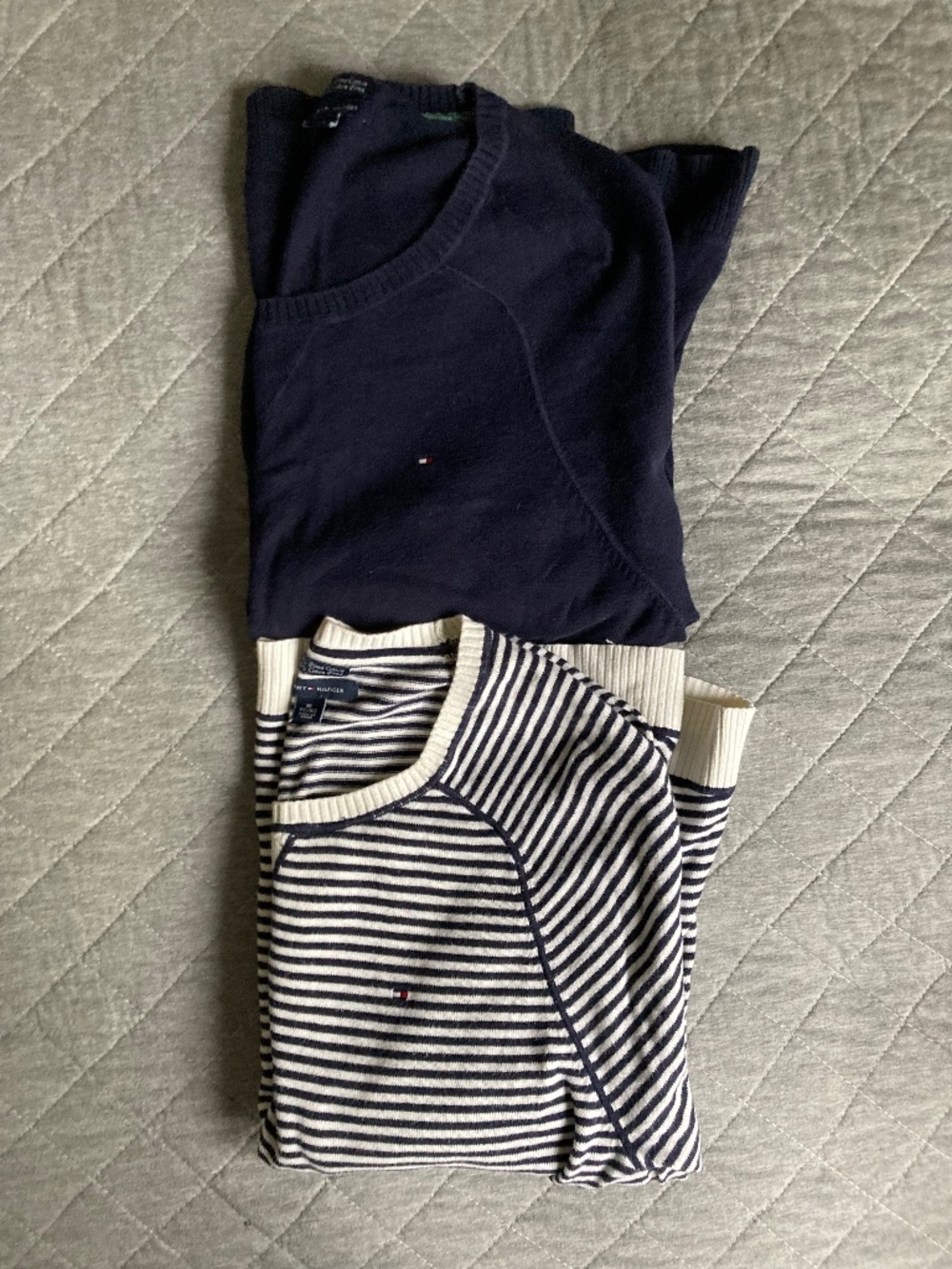 Tommy Hilfiger XL sweaters, 2 for 1